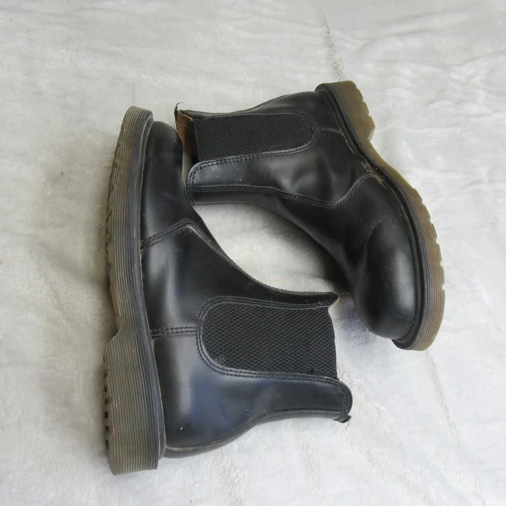 Dr Martens Mens 7 Chelsea Boots‎ Black Leather Elastic Side Chunky Heel Combat